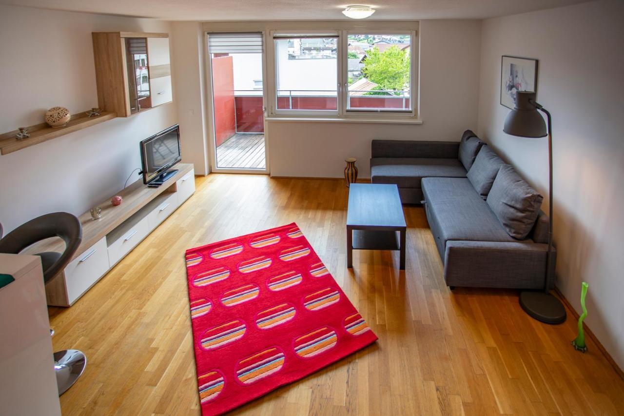 Apartment Central Fulpmes + Free Parking Spot المظهر الخارجي الصورة
